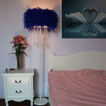 Load image into Gallery viewer, Tripot Stand Floor Lamp